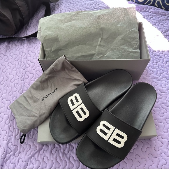 Balenciaga Other - Balenciaga BB Logo Rubber Pool Slides